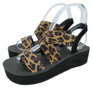 Yellow Box 6 M Women Bunkie Leather Fabric Leopard Cheetah Animal Print Sandals